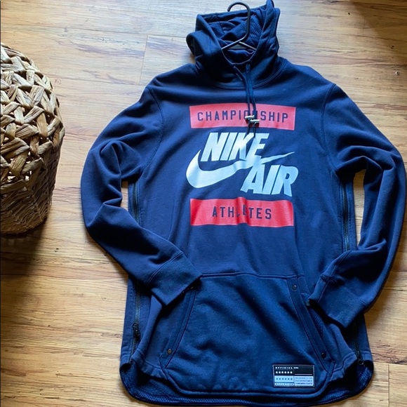 nike athletic sweater